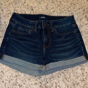 aero dark wash denim shorts low rise midi